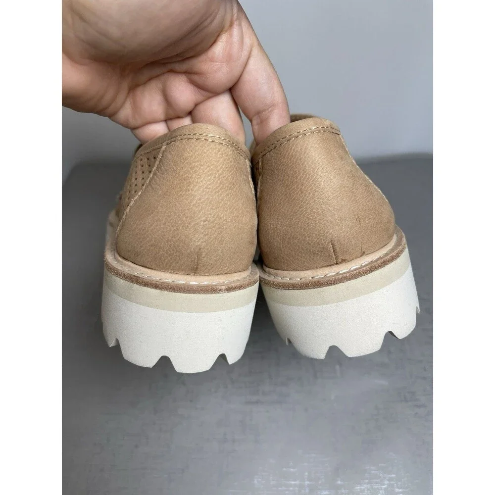 Dolce Malila Chunky Lug Sole Platform‎ Loafers Tan 8.5 Comfort Preppy Shoes